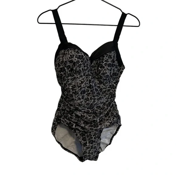 Shore Shapes Swimwear One Piece Leopard Print - Picture 2 of 5